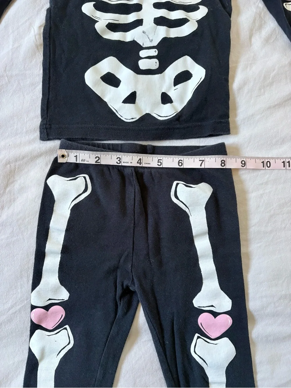 100% Cotton Carter’s Matching Skeleton Halloween Pjs size 2T